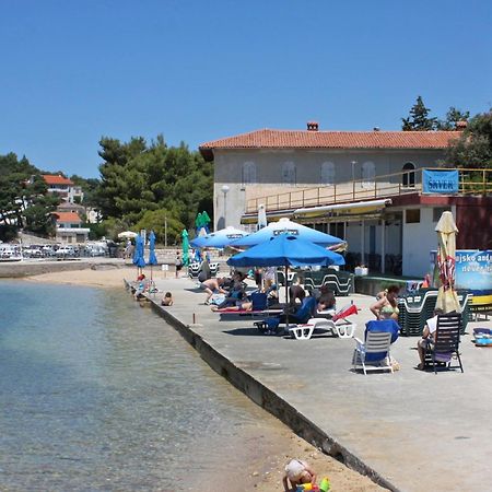 Apartments And Rooms With Parking Space Palit, Rab - 5061 Eksteriør bilde