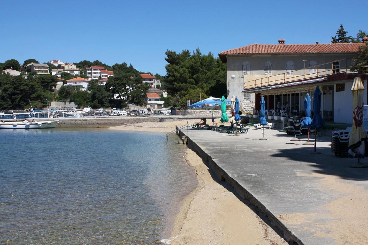Apartments And Rooms With Parking Space Palit, Rab - 5061 Eksteriør bilde