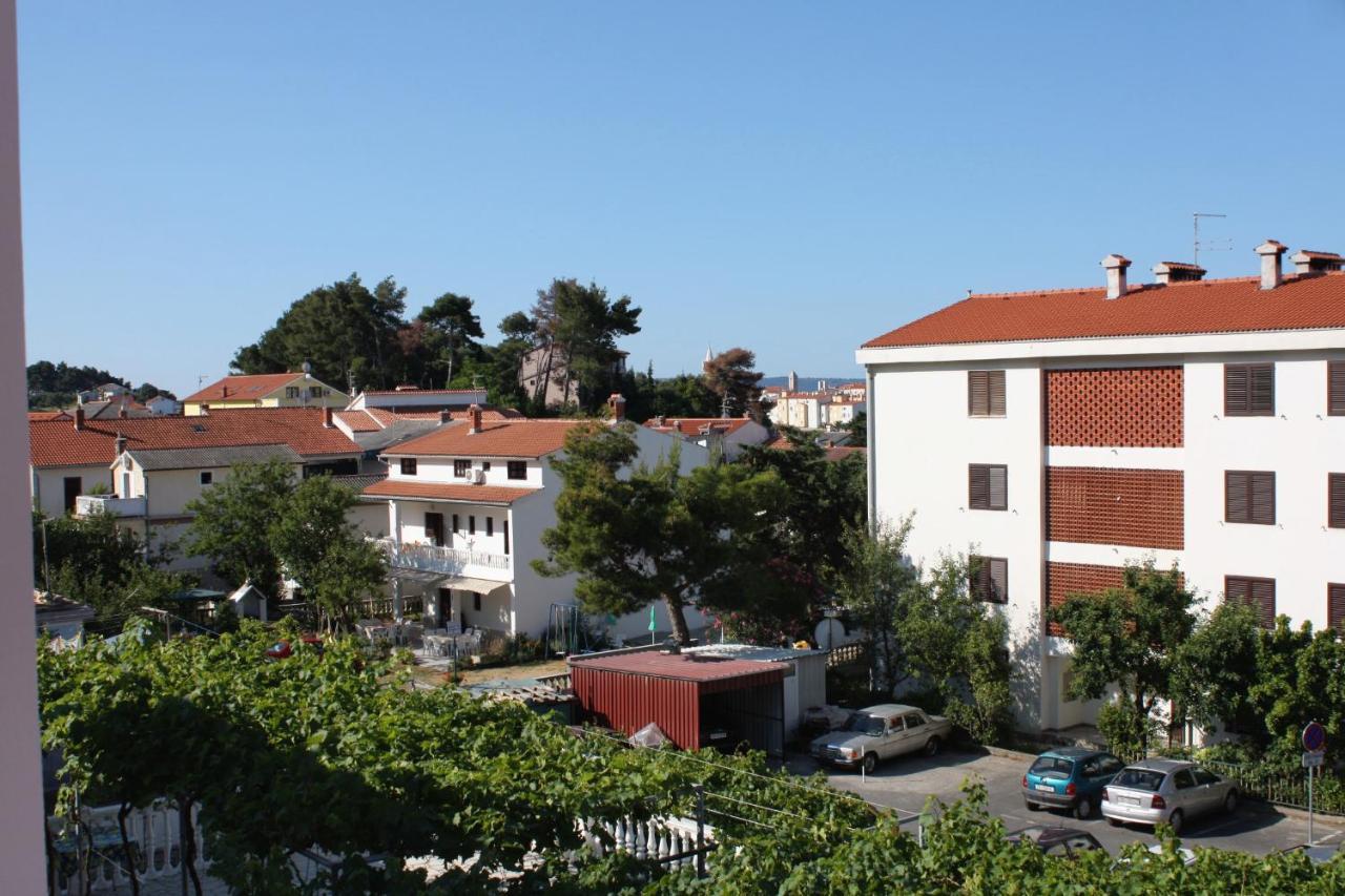 Apartments And Rooms With Parking Space Palit, Rab - 5061 Eksteriør bilde