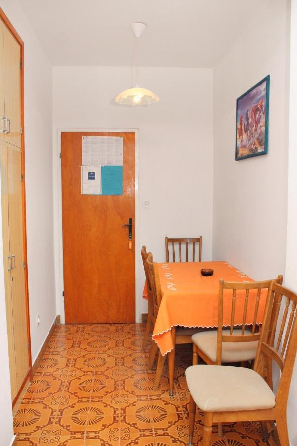 Apartments And Rooms With Parking Space Palit, Rab - 5061 Eksteriør bilde