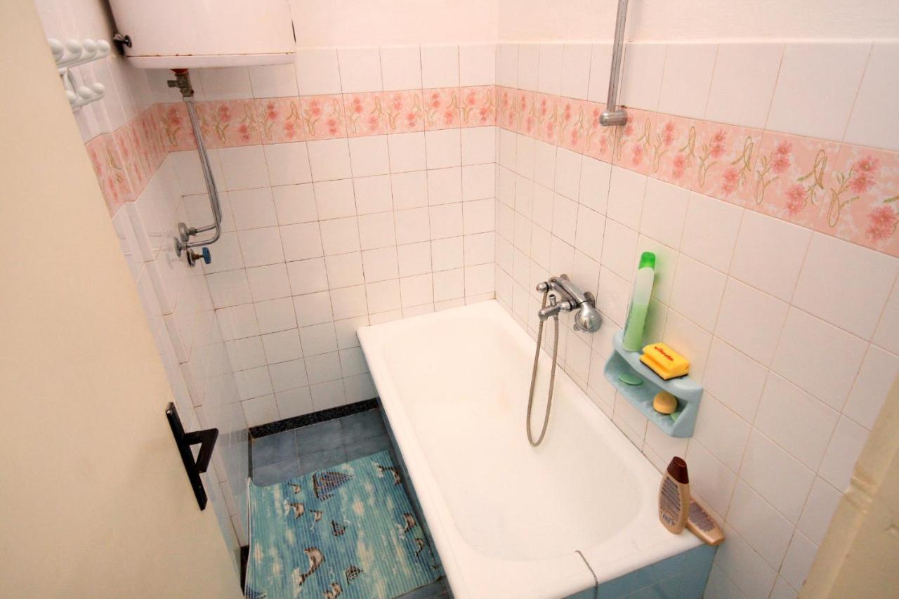 Apartments And Rooms With Parking Space Palit, Rab - 5061 Eksteriør bilde